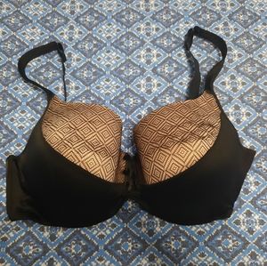 Deesse Black & Pink Lace Overlay Bra 40G